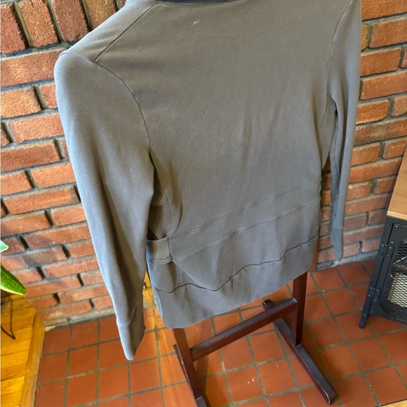 The North Face cardigan size S used once - Picture 5 of 6